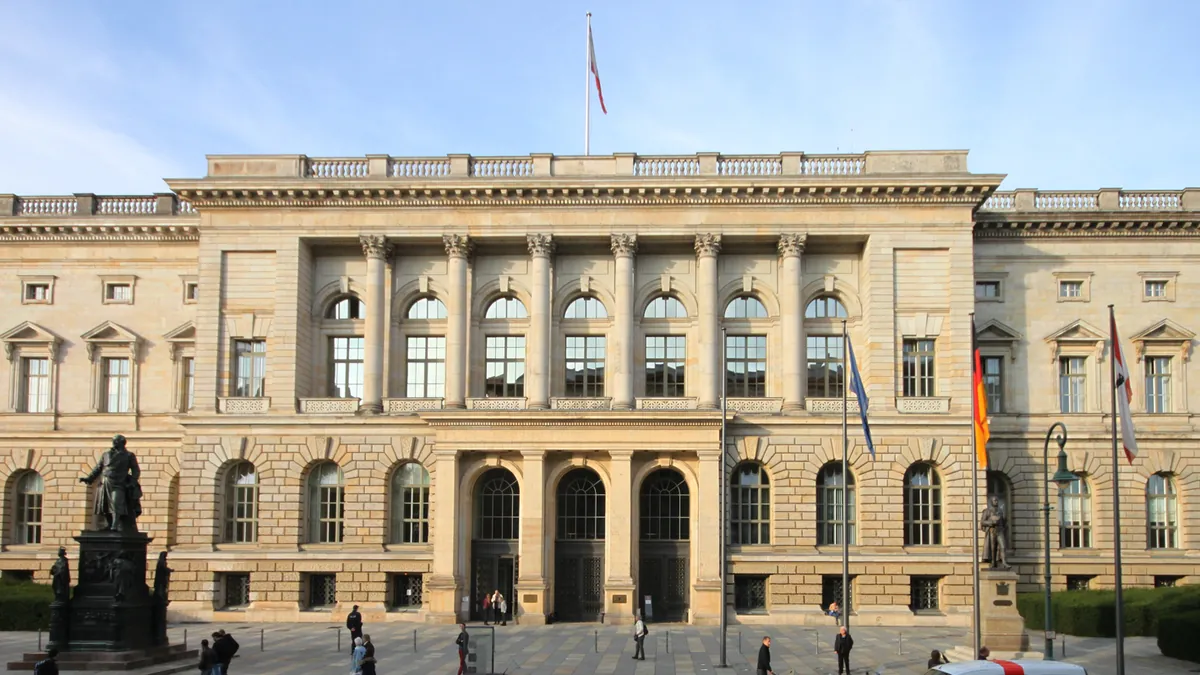 Парламентът на Берлин (Abgeordnetenhaus)