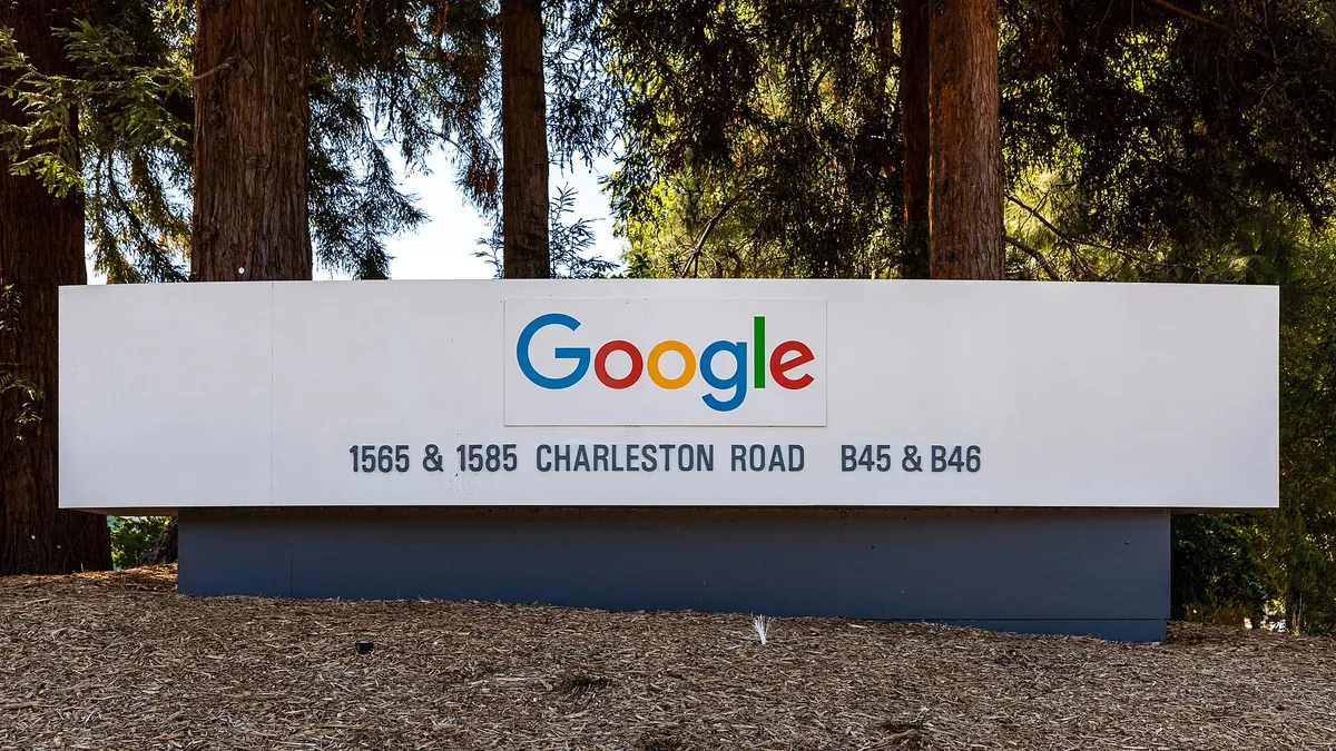 Табела на Google в Маунтин Вю